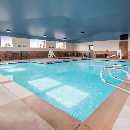 Готель Baymont By Wyndham Tri-Cities/Kennewick Wa Екстер'єр фото